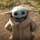 Baby Yoda no tendrá alma propia, pero sí que puede ver la tuya.